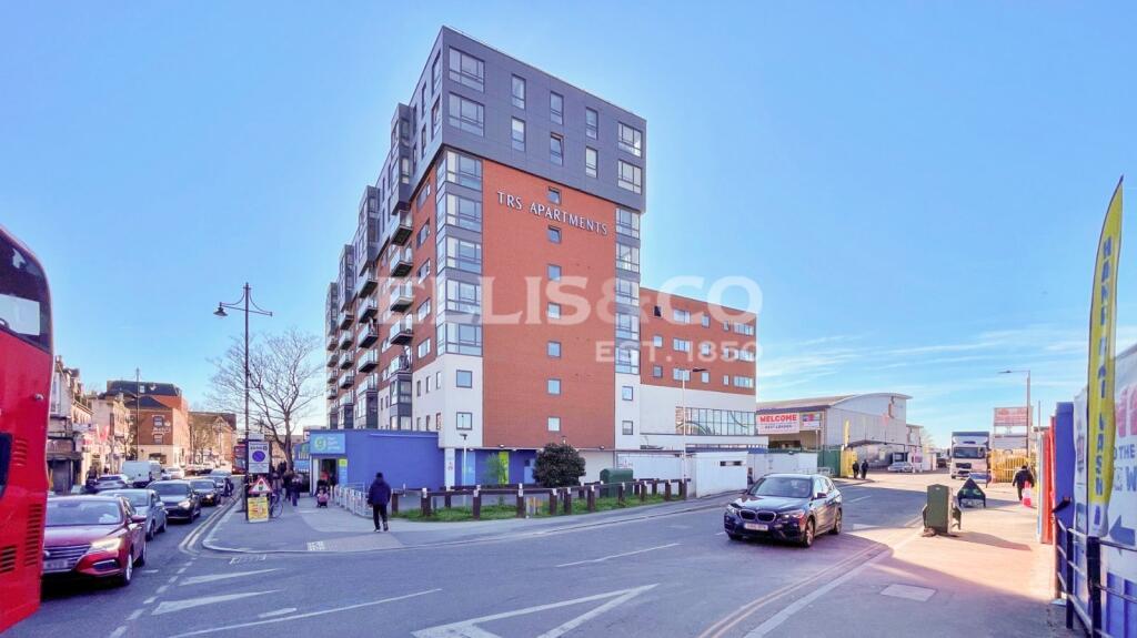 Main image of property: The Green, Southall, UB2