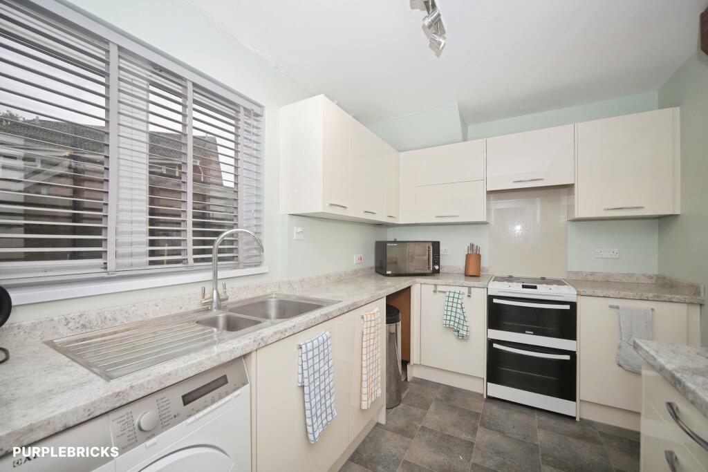 House in Bridgwater, Sydenham, Somerset - View 4