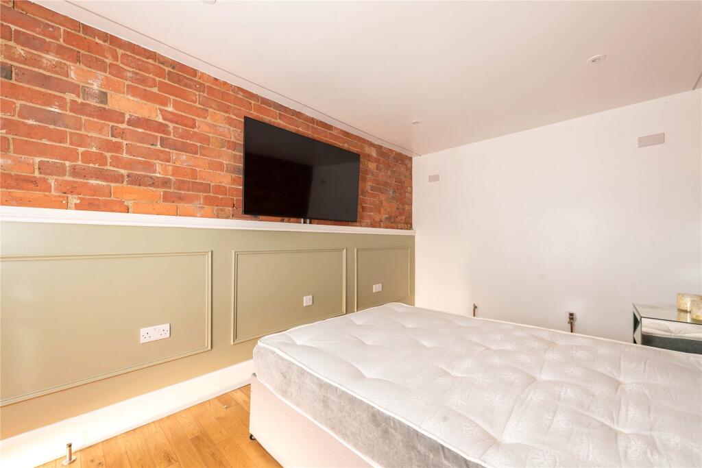House in Brixworth - View 5