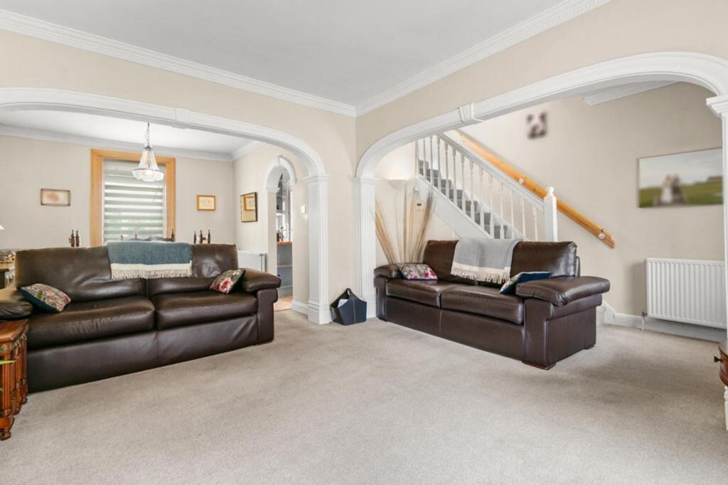 Seres Road, Clarkston, G76 photo 4