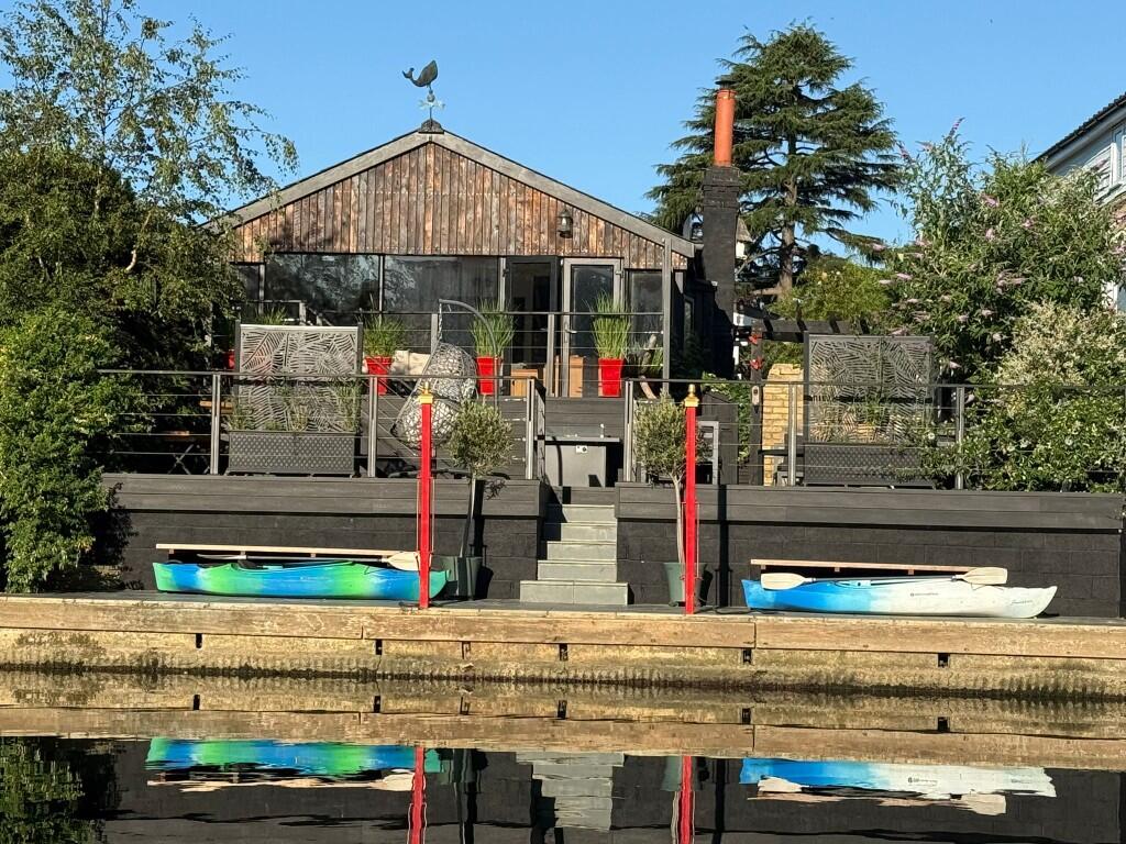 Main image of property: The Island, Thames Ditton, Surrey, KT7