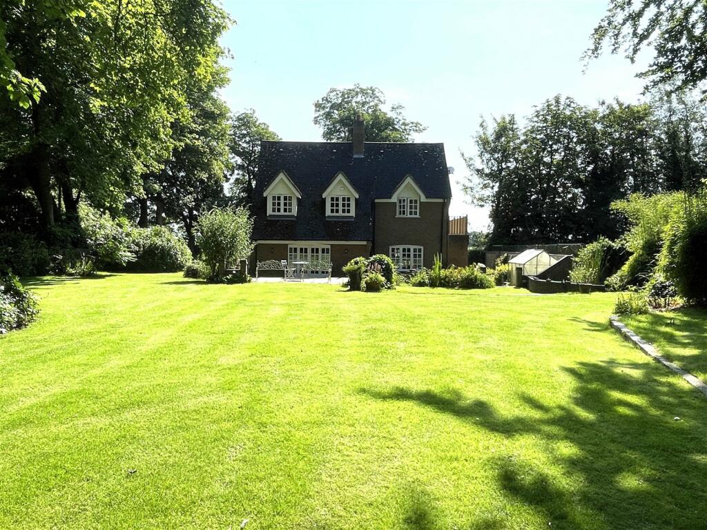 Main image of property: Chapel Lane, Newton-in-the-Isle, Wisbech