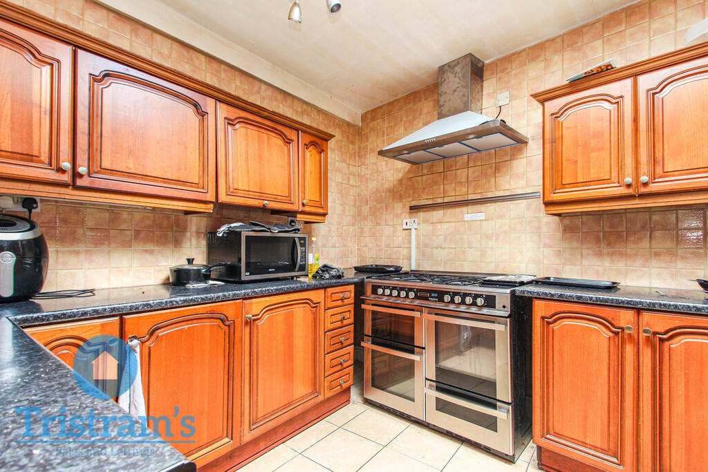 1 bedroom house share for rent