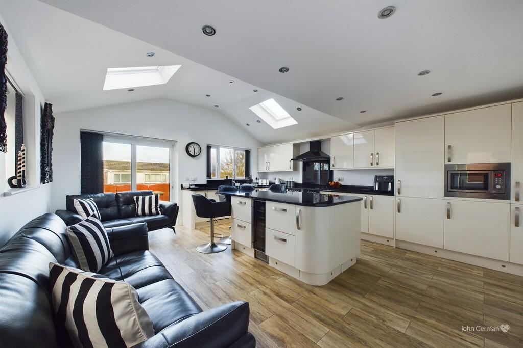 Stuart Close, Ashbourne photo 2