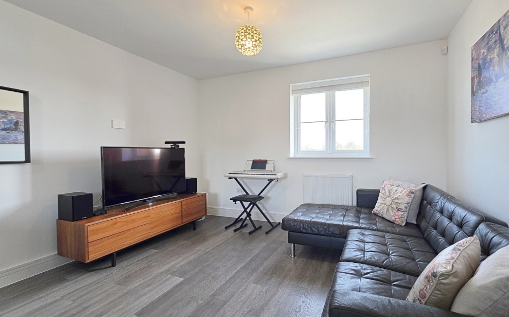 Harvest Path, Finchwood Park, Wokingham, Berkshire, RG40 - View 4