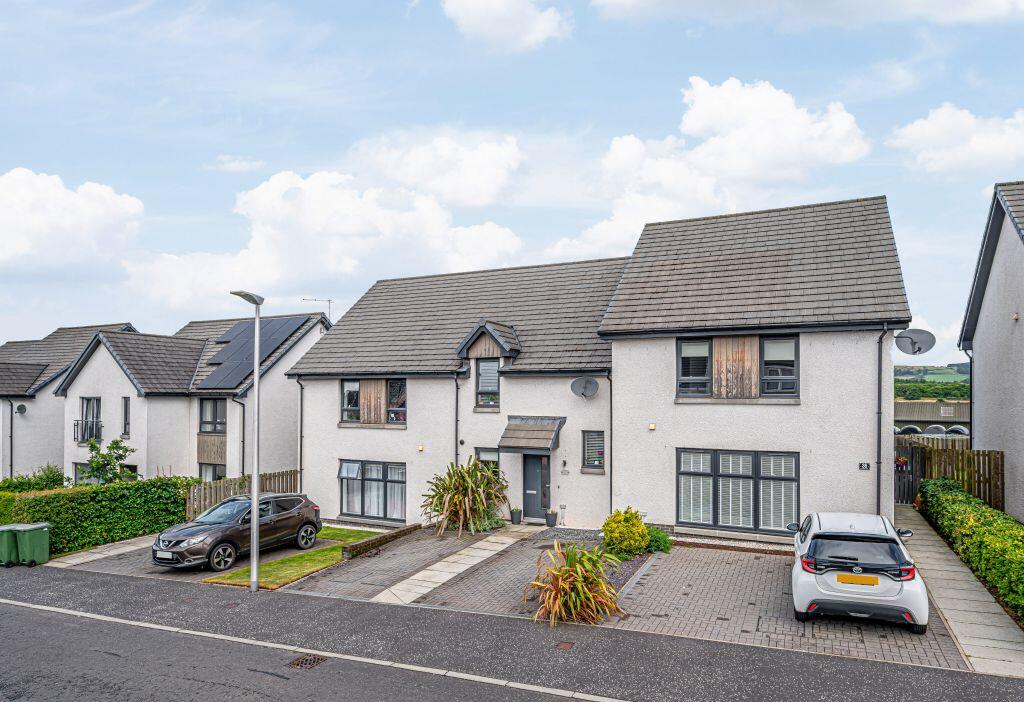 Main image of property: 40 Acremoar Drive, Kinross, KY13 8RE