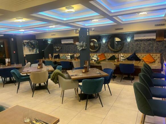 Courtyard Restaurant
