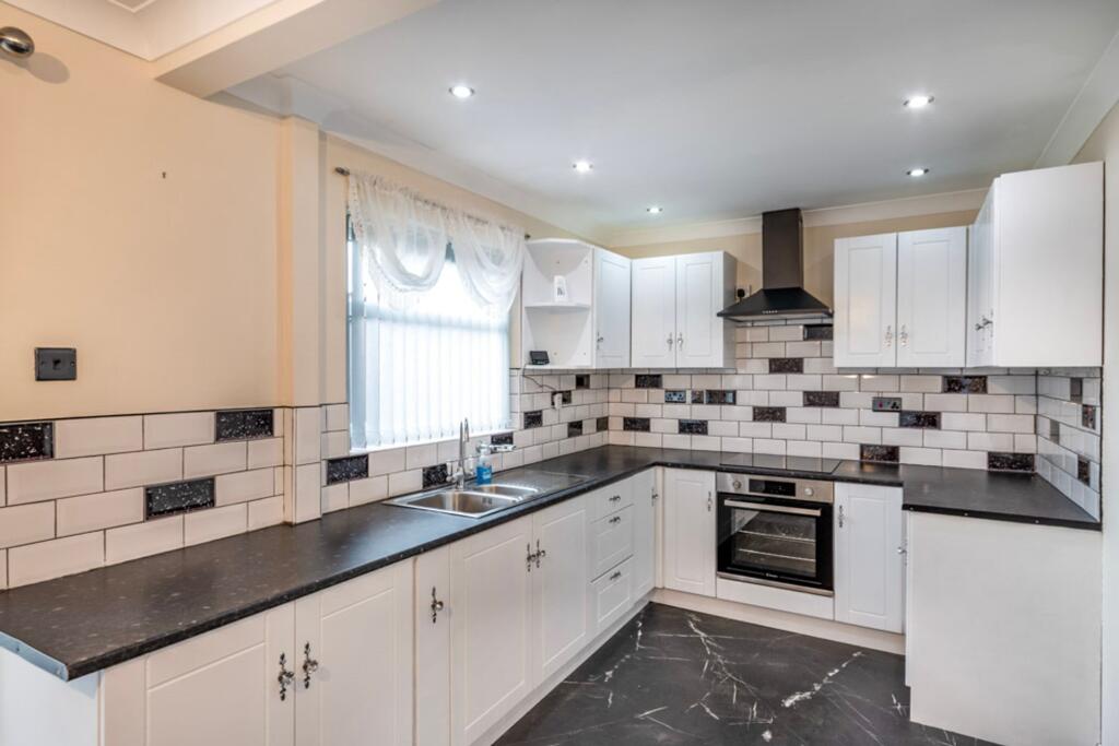 Morley Avenue, Retford, DN22 photo 3