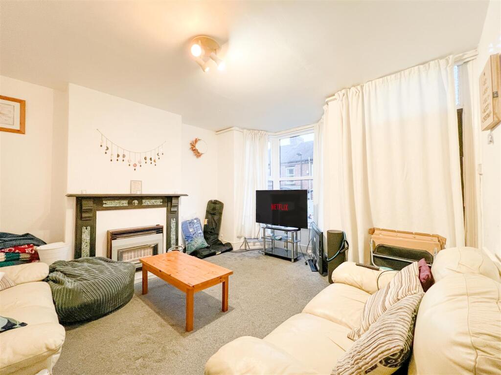 House in Sheffield, Brincliffe, Ecclesall - View 4