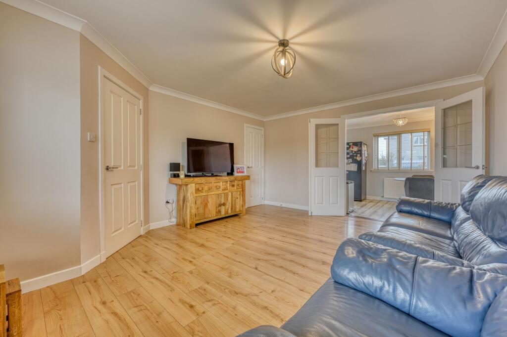 Pinewood Drive, Inverness, IV2 photo 3