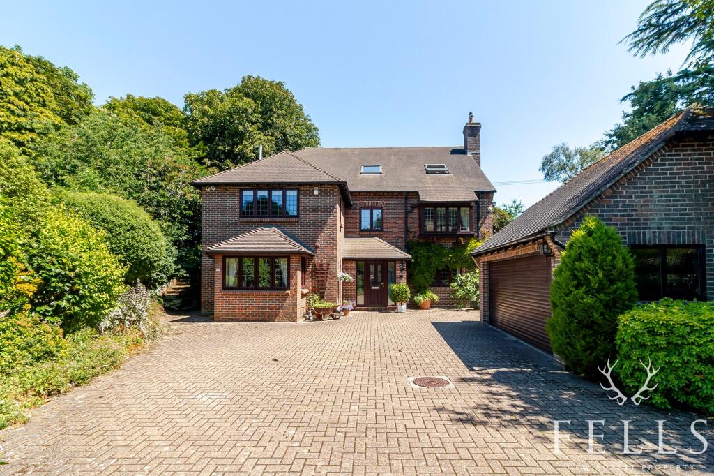 Main image of property: Christchurch Road, Ringwood, BH24