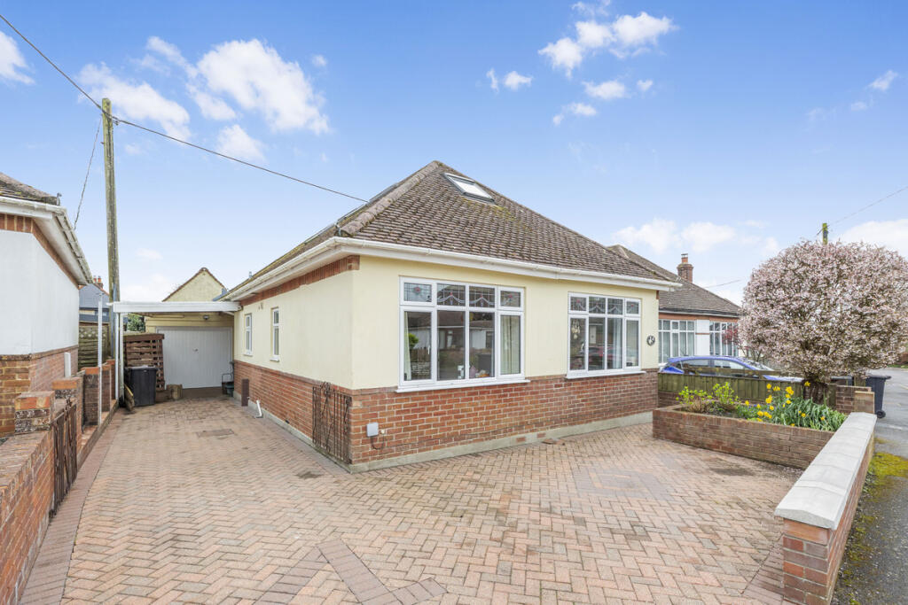 Main image of property: Hawkesdene, Shaftesbury, SP7 8