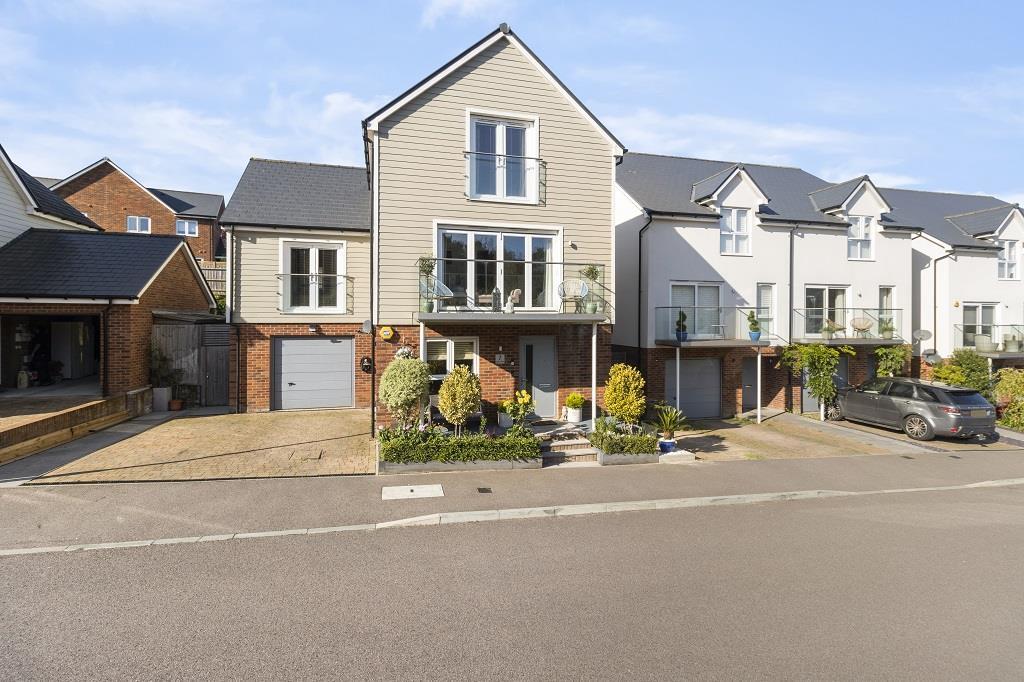Main image of property: Admiral Walk, Tunbridge Wells