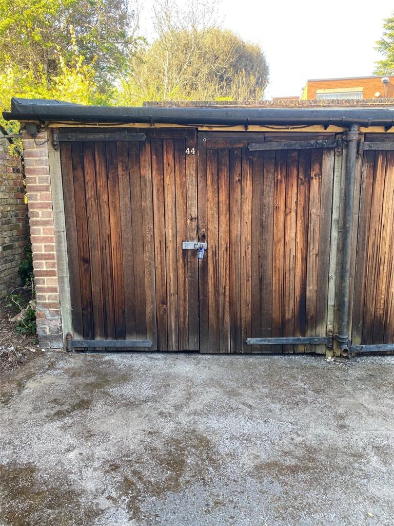 Main image of property: Meadowside, Cambridge Park, East Twickenham, TW1