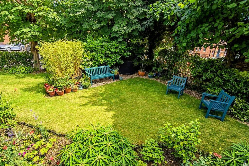 Belvedere Road, Crystal Palace, London, SE19 - View 3