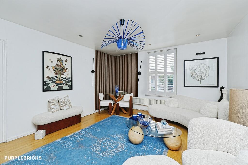 Apartment in Bromley - View 4