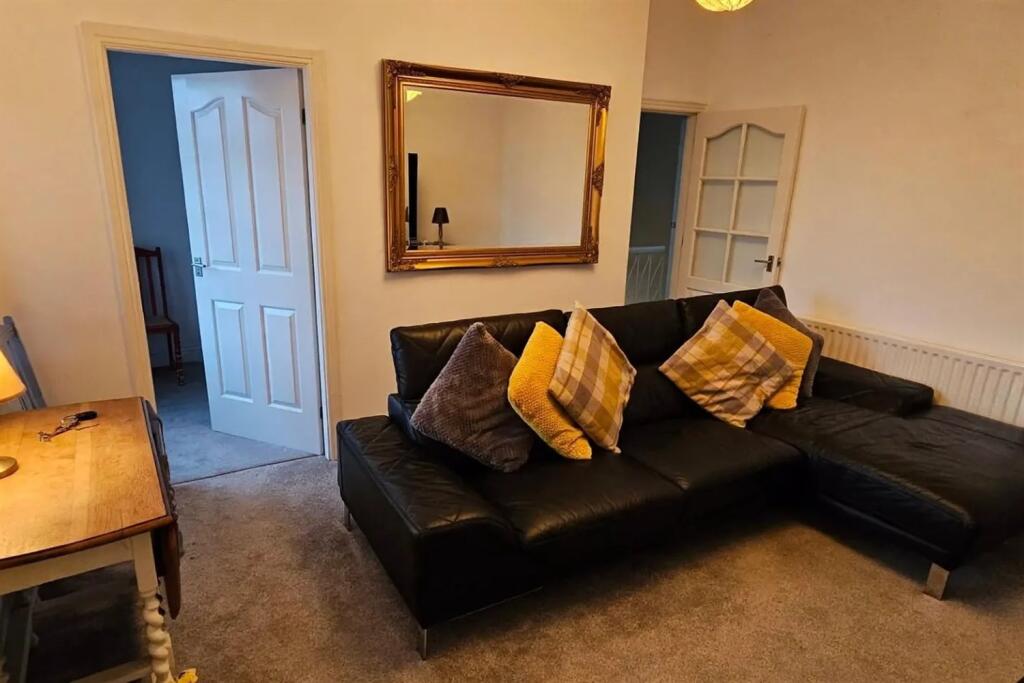 Apartment in South Tyneside, North East - View 5