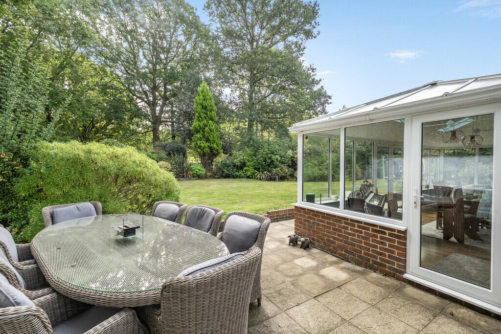House in Redhill - More
