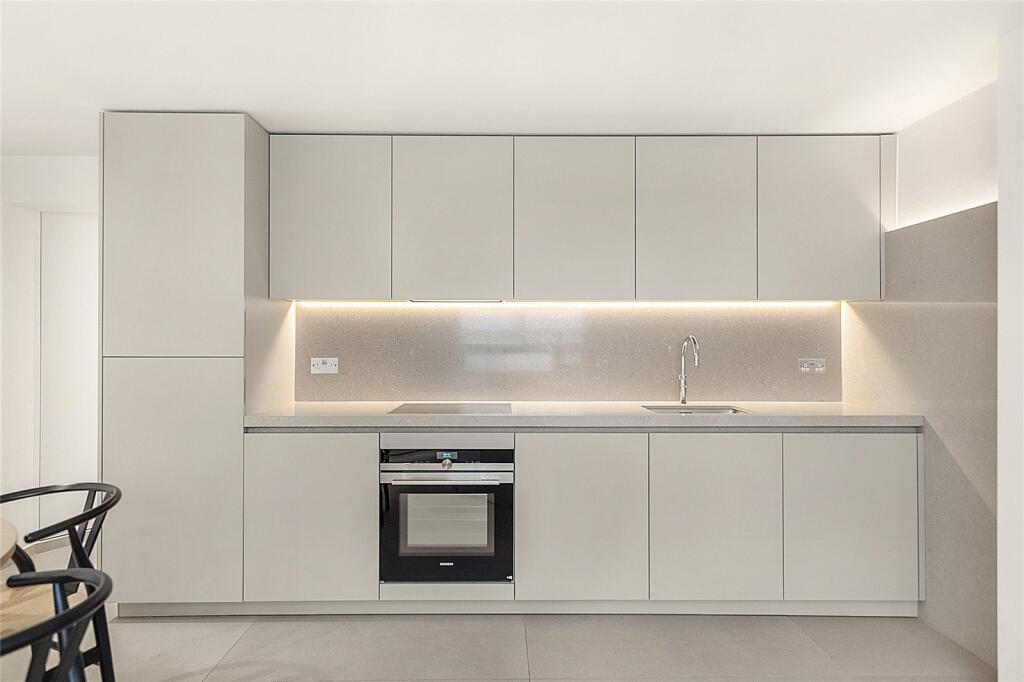 Main image of property: Chepstow Road,
Notting Hill, W2