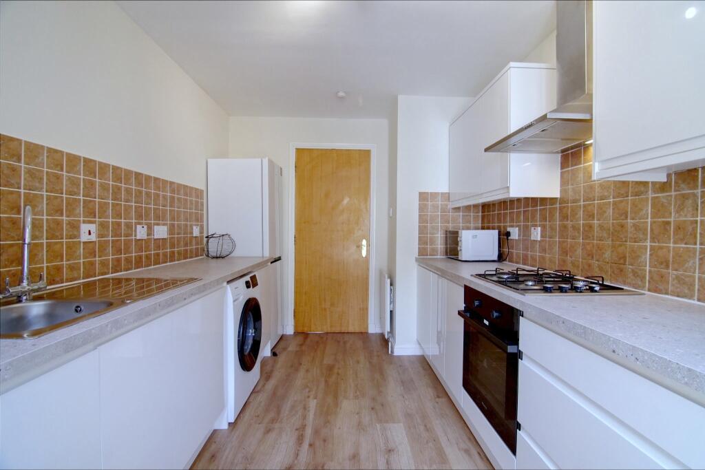 Apartment in Glasgow - View 3