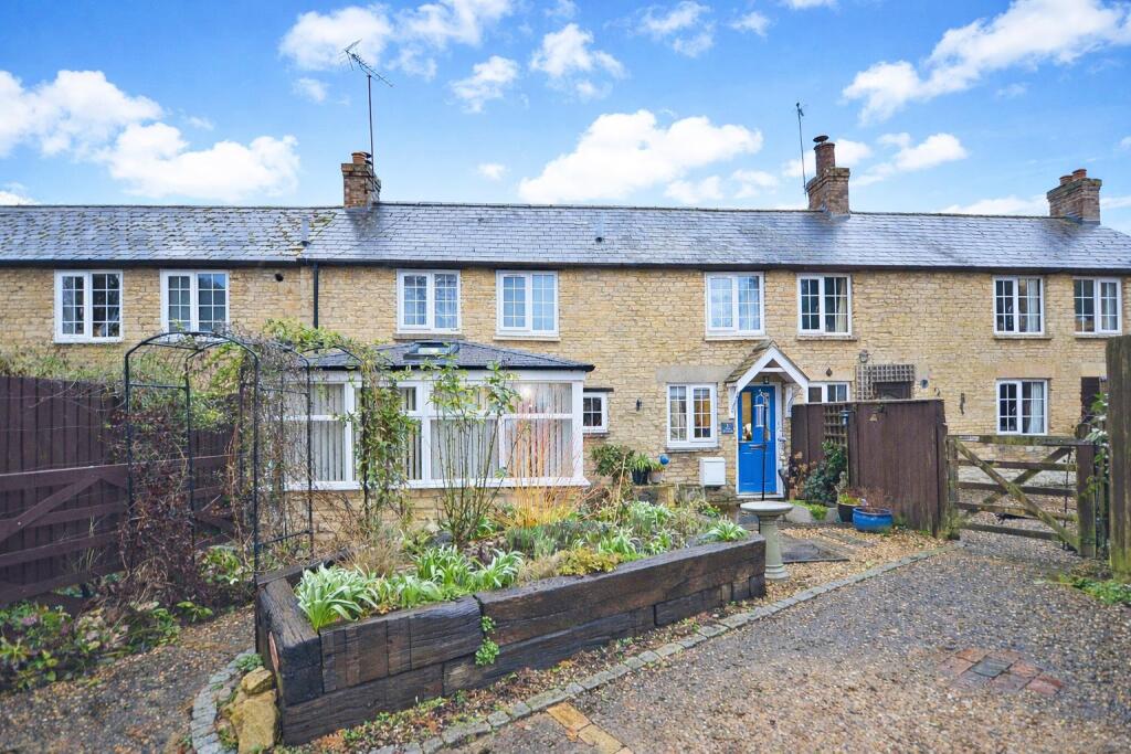 Main image of property: The Hollow, Stanwick, Northamptonshire, NN9