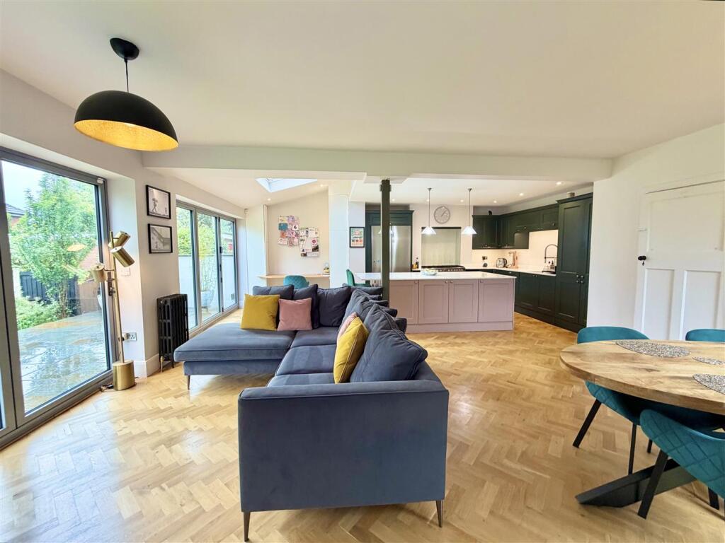 House in Shrewsbury - View 4
