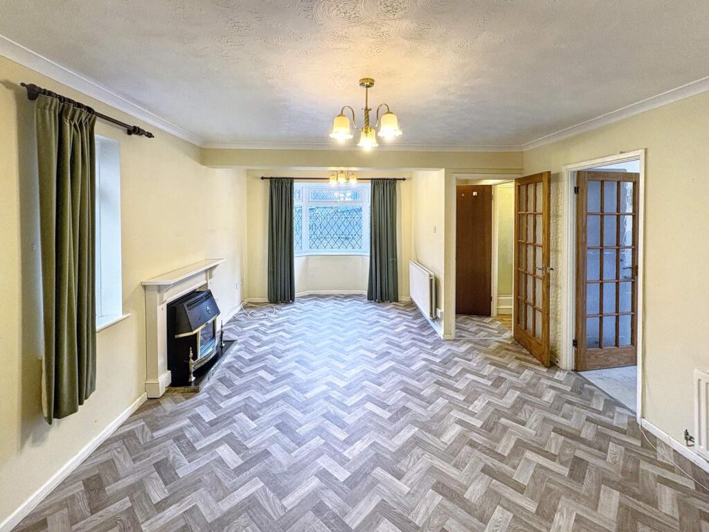 Dinam Park, Ton Pentre, Pentre, Rhondda Cynon Taff. CF41 7DX photo 3