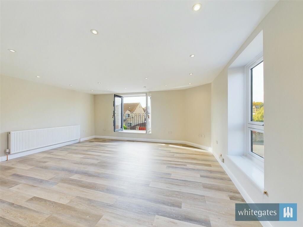Apartment in Bradford - View 4