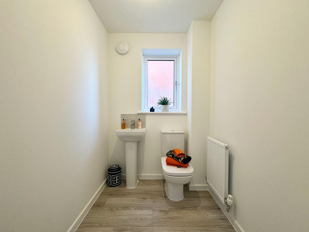 House in Whiteley - View 5