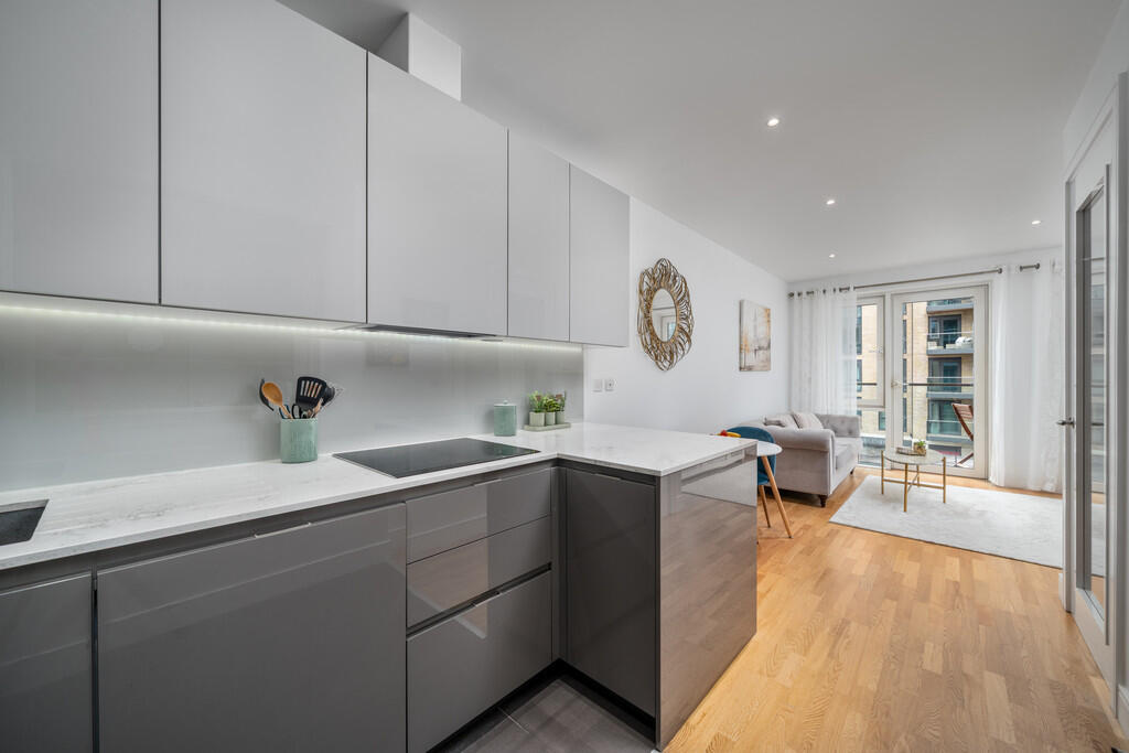 Main image of property: Jasmine House, Battersea Reach