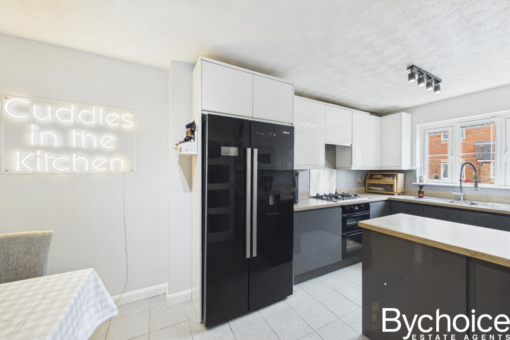 House in West Suffolk, Haverhill - View 3