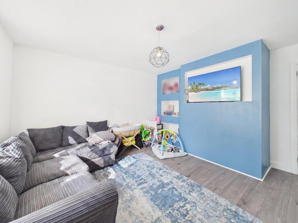 House in Derby - View 5