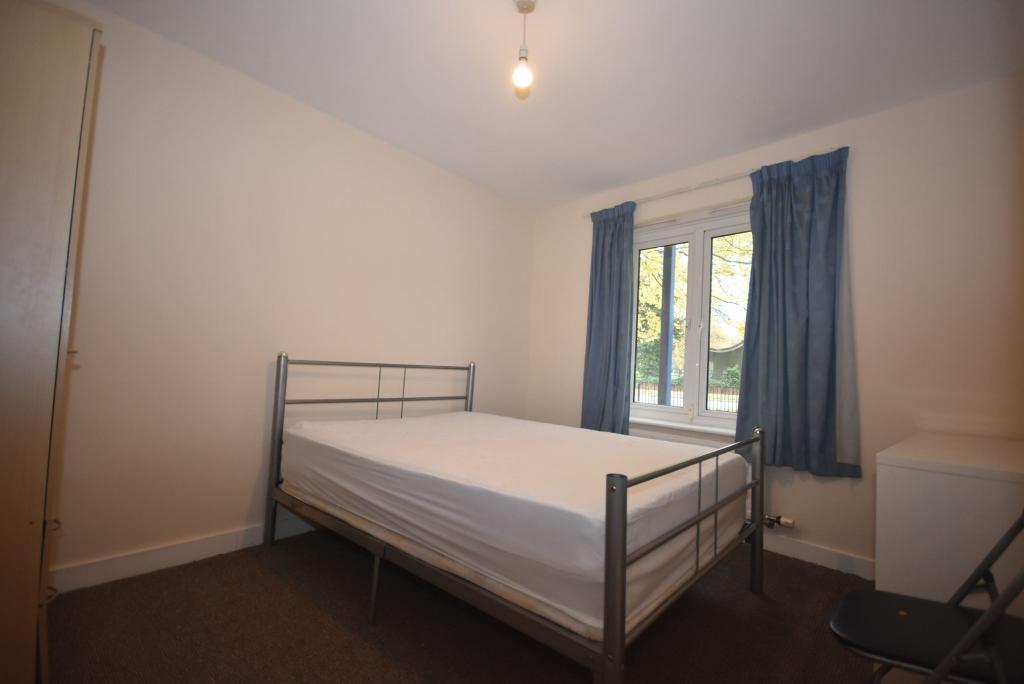 4 bedroom town house for rent