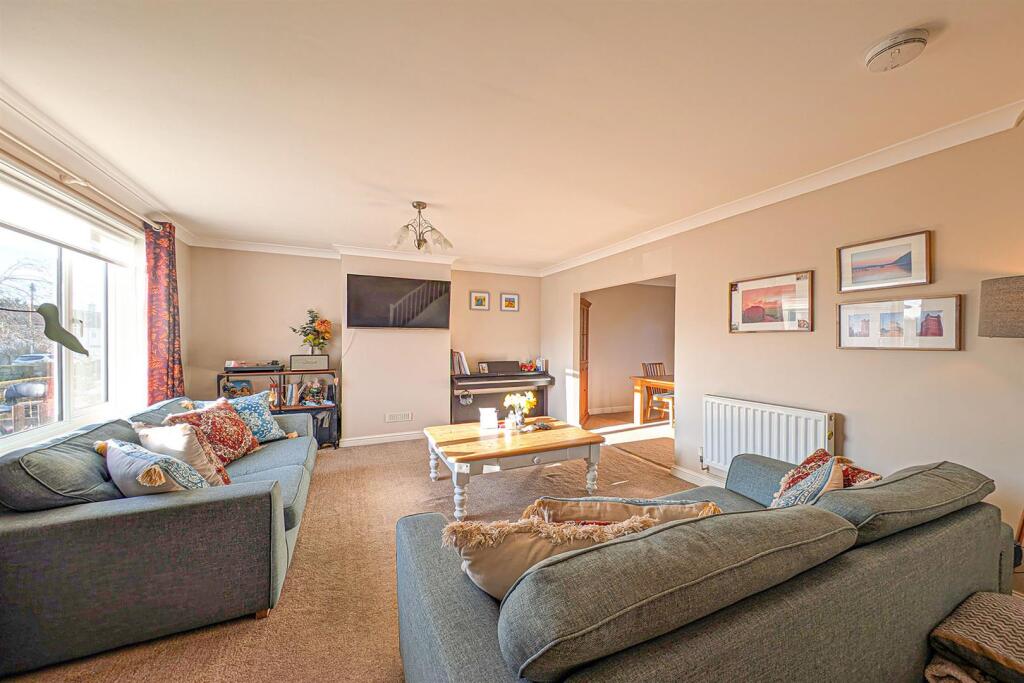 Freshfields, Newmarket photo 4