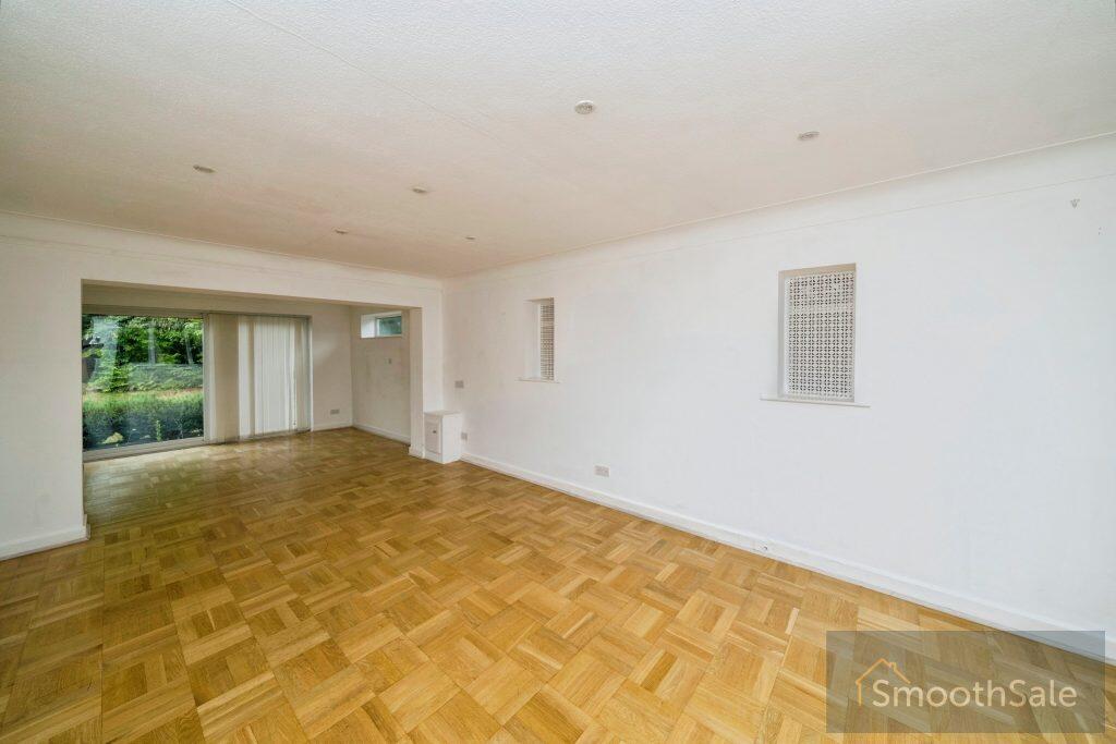 House in Sefton, Liverpool City Region - View 4