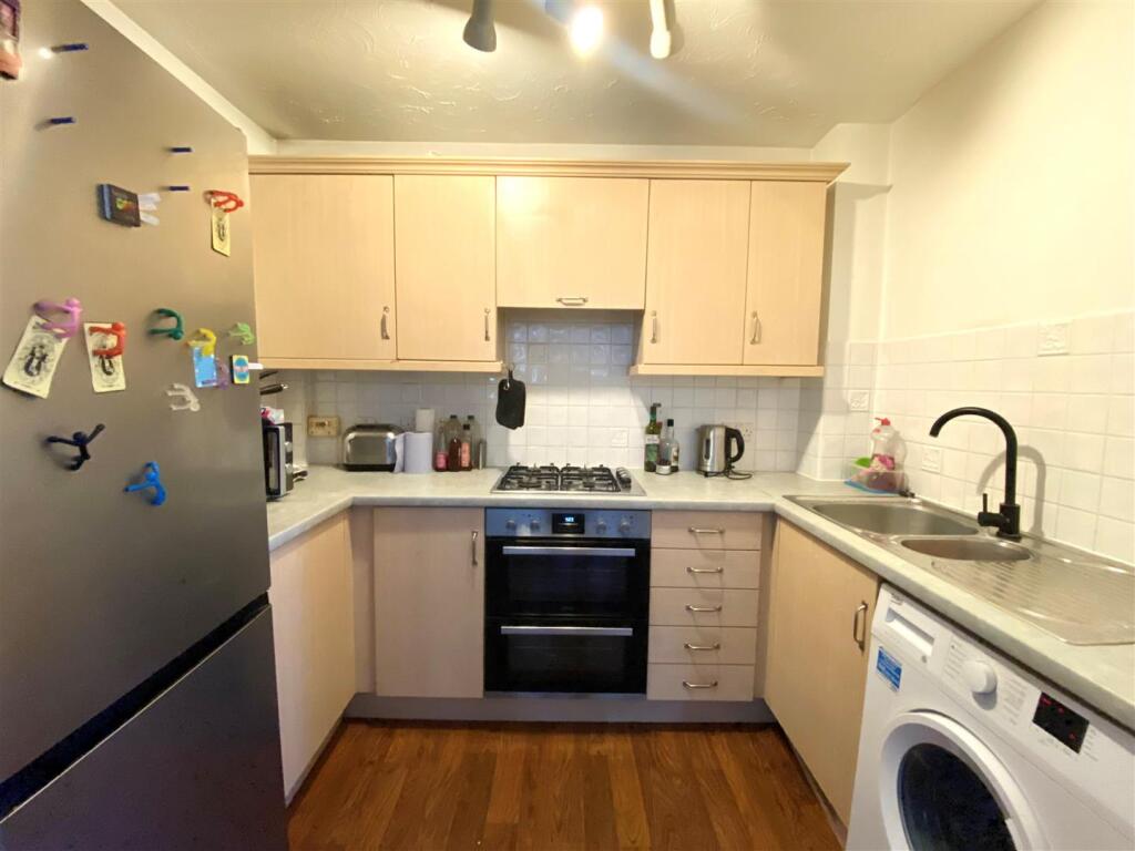 Apartment in Epping Forest, Waltham Abbey - View 5