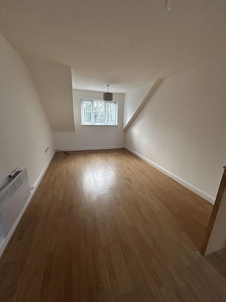 Main image of property: Knightsbridge Court, Liverpool - First month rent half price