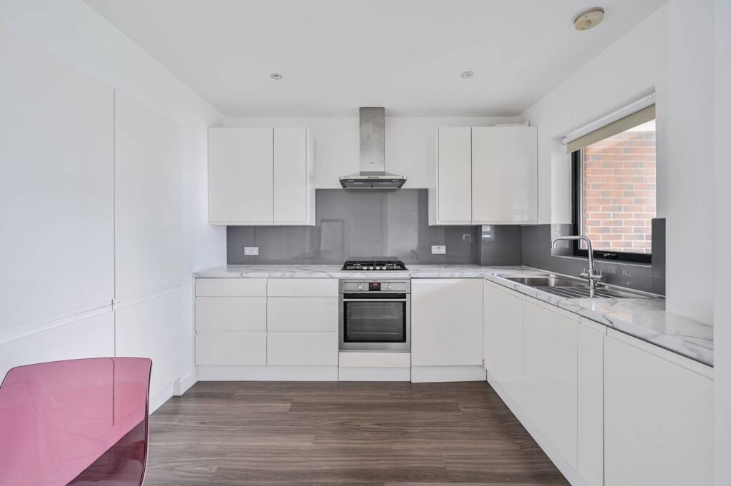 Main image of property: Back Church Lane, Aldgate, London, E1