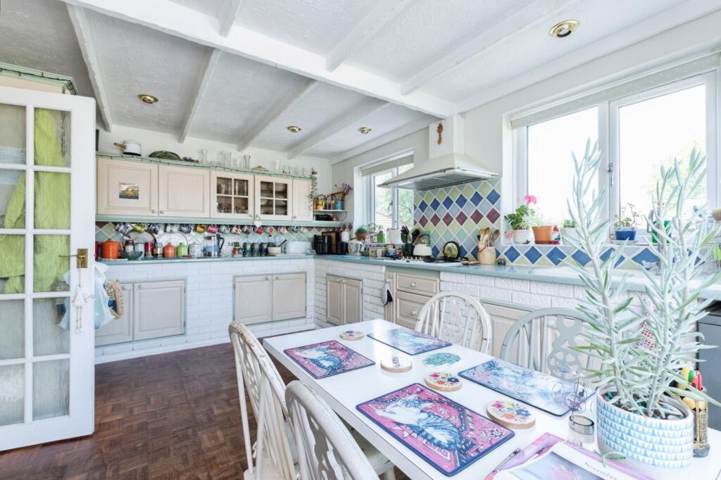 House in Dorset - View 4