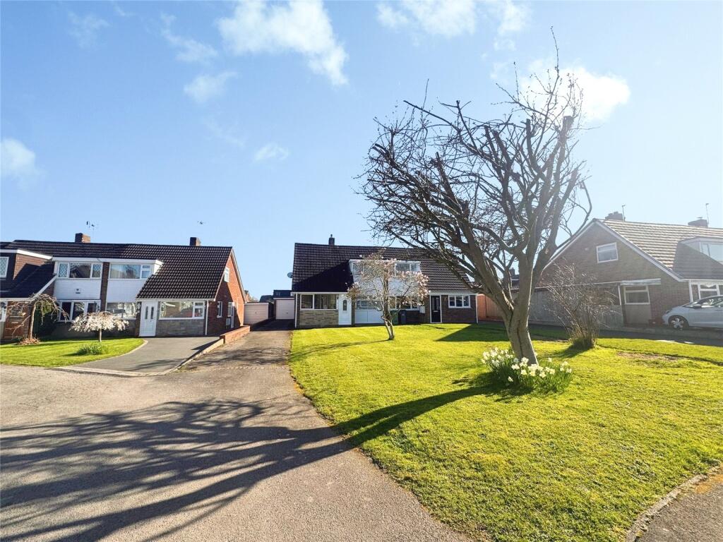 Main image of property: Sherwood Walk, Leamington Spa, Warwickshire, CV32