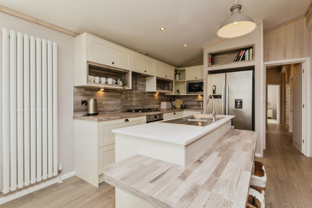 Chester Road, Oakmere, Northwich, Cheshire, CW8 photo 3