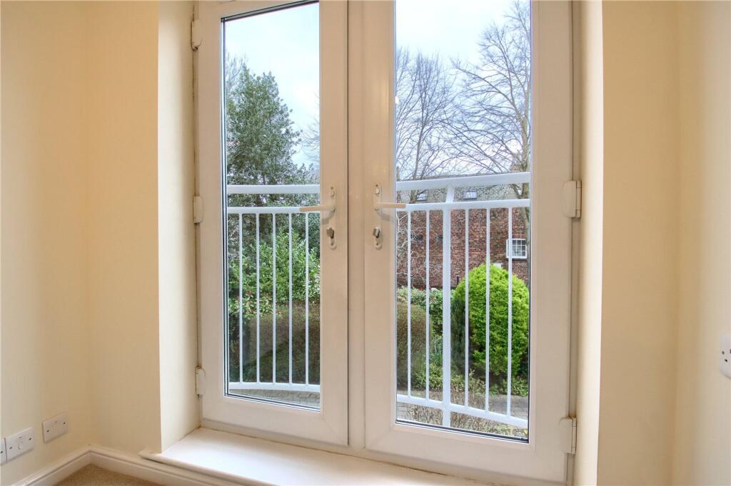 Apartment in Stockton-on-Tees - View 4