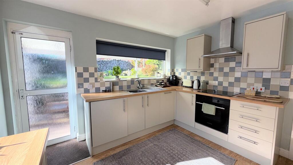House in Derby - View 5