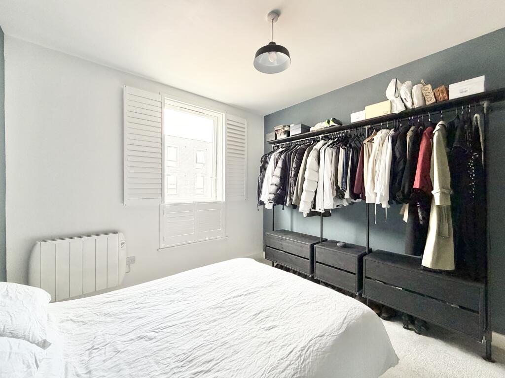 Apartment in Trafford, Greater Manchester - View 5