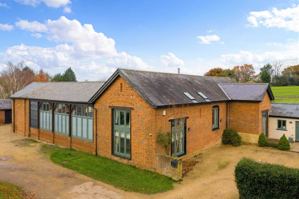 Main image of property: 'The Old Barn' Thundridge, SG12