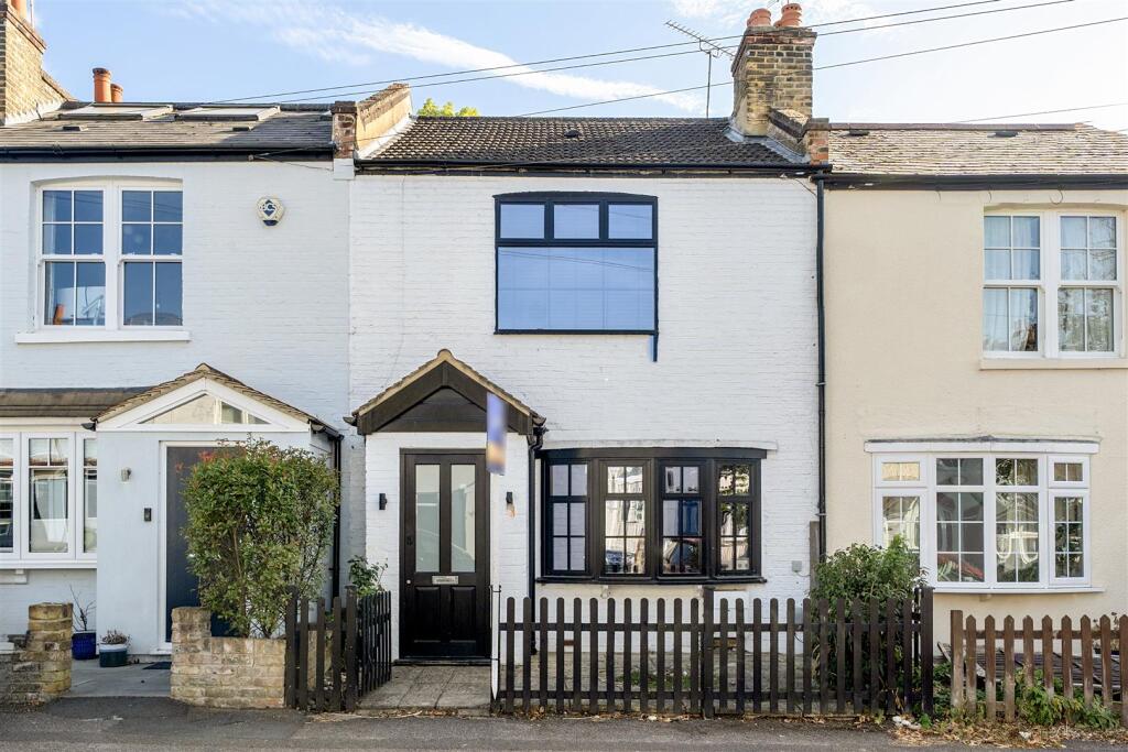 Main image of property: Kings Road, Long Ditton, Surbiton