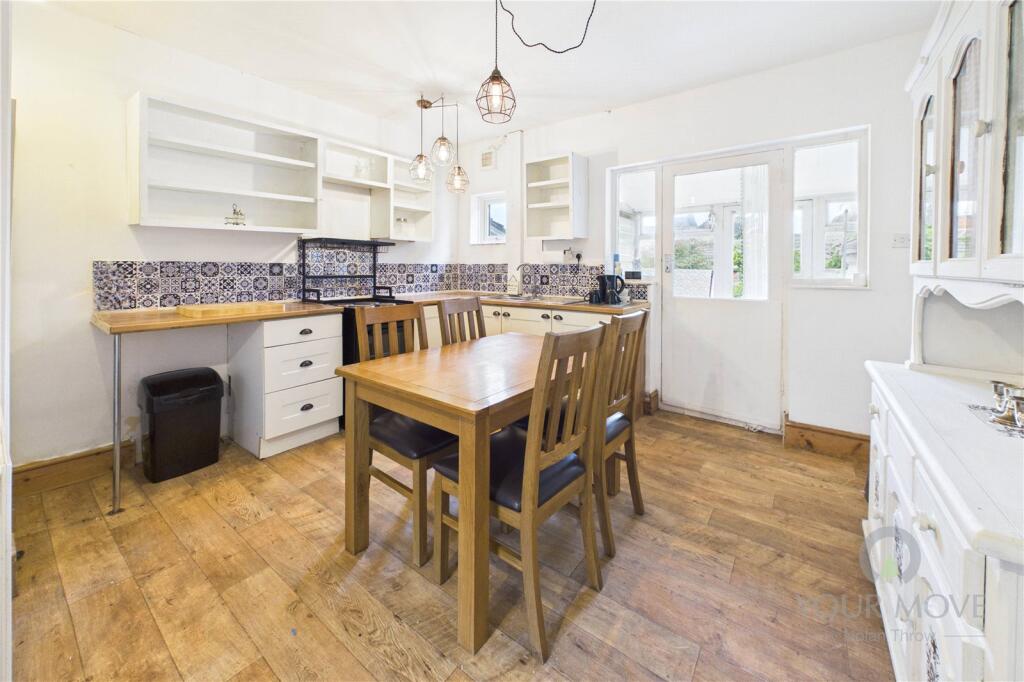 Wilson Terrace, Kettering, Northamptonshire, NN16 photo 4