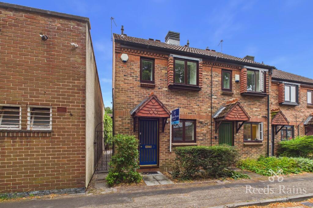 Main image of property: De Grey Terrace Avenue Road, York, YO30