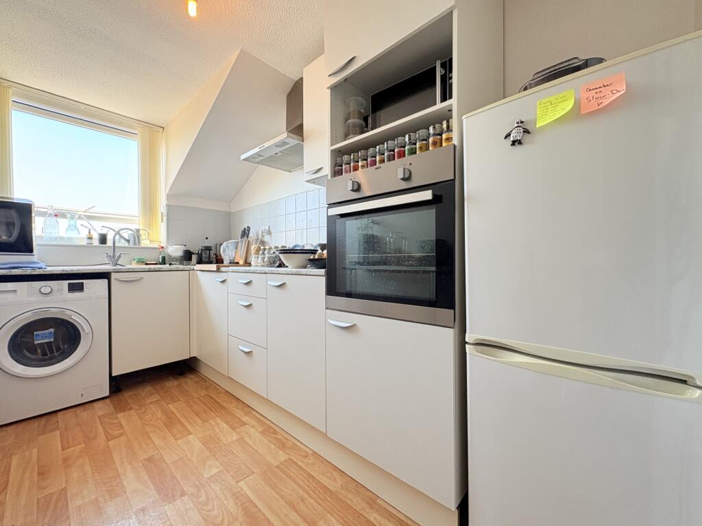 Wilton Place, Southsea, Portsmouth, PO5 - More