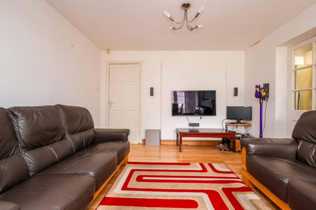 Additional image 2 of Knutswood Close, Birmingham, West Midlands, B13